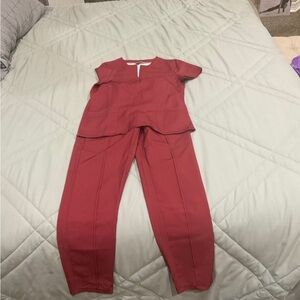 Clara Women’s Scrubs